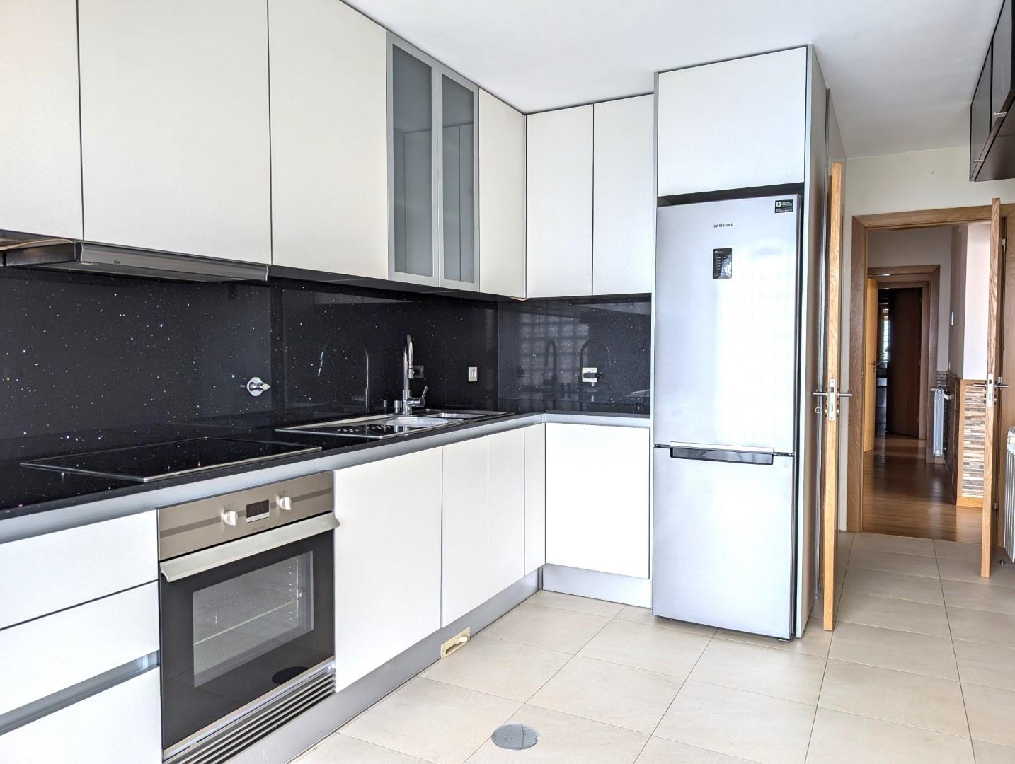 Apartamento T3 Duplex com Terraço  - Aradas