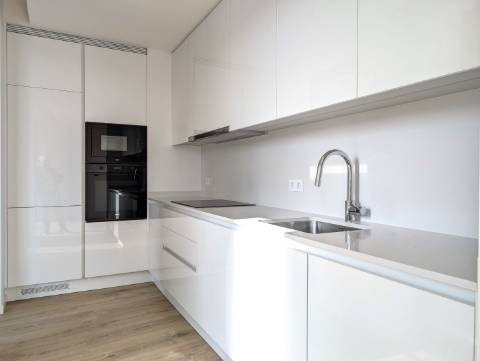 Apartamento T2 Novo - Centro de Aveiro