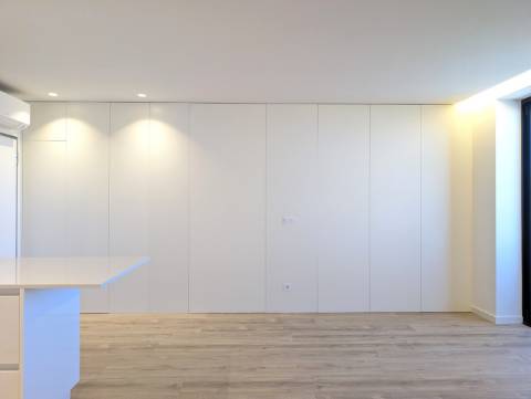 Apartamento T1+1 Novo - Centro de Aveiro