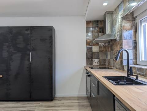 Moradia Isolada Totalmente Remodelada