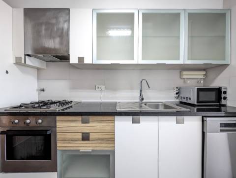 Apartamento T1 - Urbanização Glicínias