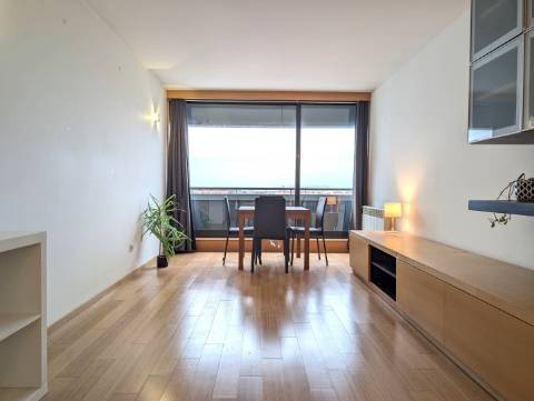 Apartamento T1 - Urbanização Glicínias