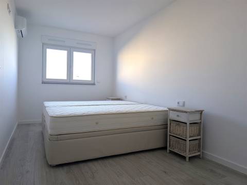 Apartamento T2 Novo - Aradas