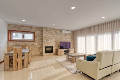 Moradia T4 Geminada - Vagos