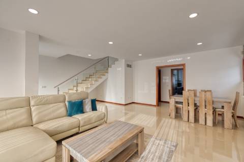 Moradia T4 Geminada - Vagos