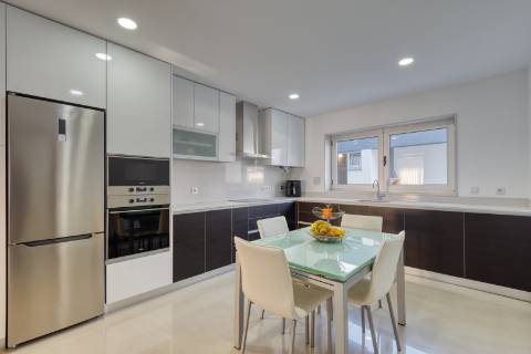 Moradia T4 Geminada - Vagos