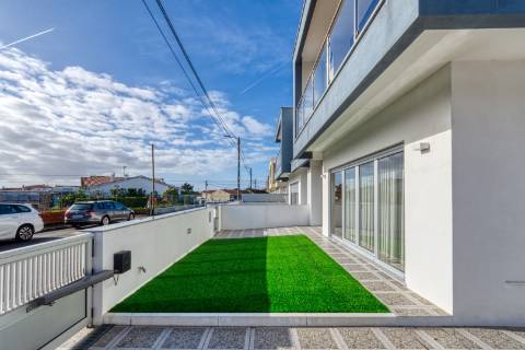 Moradia T4 Geminada - Vagos