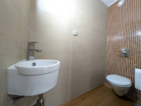 Apartamento T4 - Implex - Urbanização Glicínias