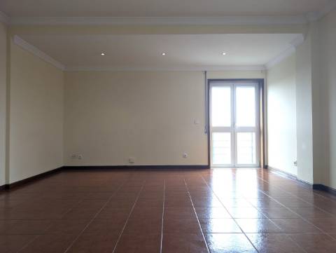 Apartamento T2 em São Bernardo - Aveiro