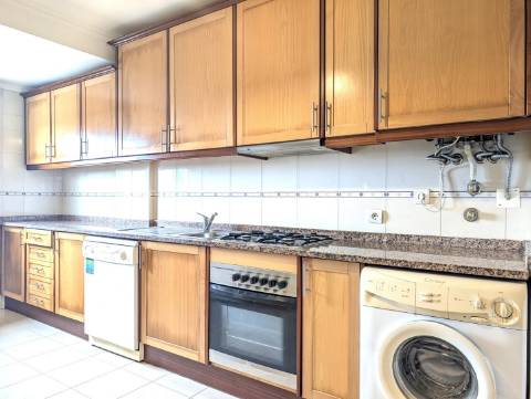 Apartamento T2 em São Bernardo - Aveiro