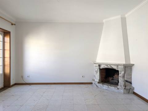 Praia da Costa Nova - Apartamento T2 com Vista Mar e a poucos metros da Praia