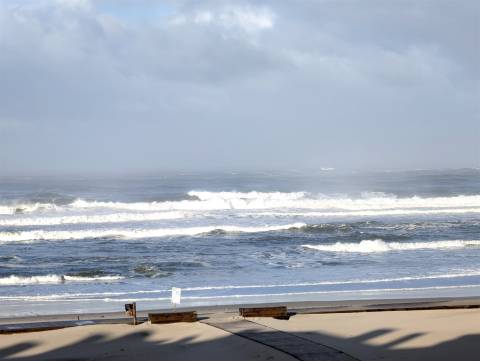 Praia da Costa Nova - Apartamento T2 com Vista Mar e a poucos metros da Praia