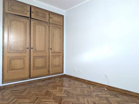 Praia da Costa Nova - Apartamento T2 com Vista Mar e a poucos metros da Praia