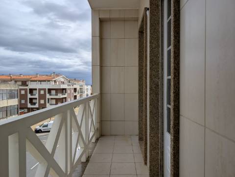 Praia da Costa Nova - Apartamento T2 com Vista Mar a poucos metros da Praia