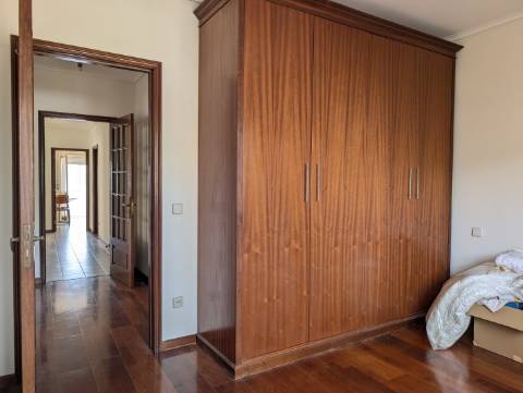 ​Apartamento T3 à Venda em Mafamude - Vila Nova de Gaia