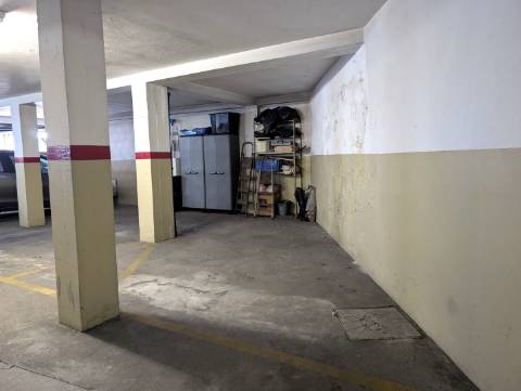 ​Apartamento T3 à Venda em Mafamude - Vila Nova de Gaia