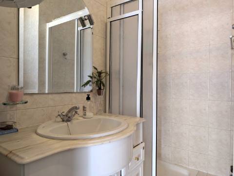 ​Apartamento T3 à Venda em Mafamude - Vila Nova de Gaia