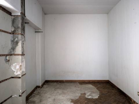 Moradia para reabilitar - Bairro Beira Mar