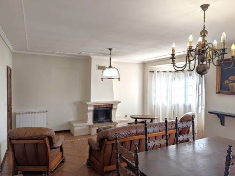 Andar Moradia T3 - São Bernardo