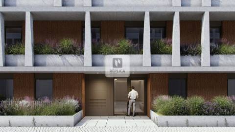 Apartamento T3 com Varanda