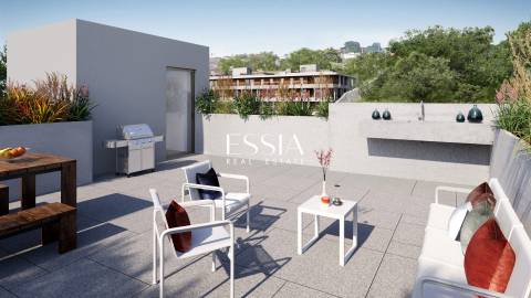 Apartamento T3 com Varanda