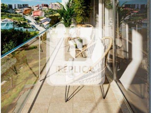 Apartamento T3 com Varanda ao Arrábida Shopping
