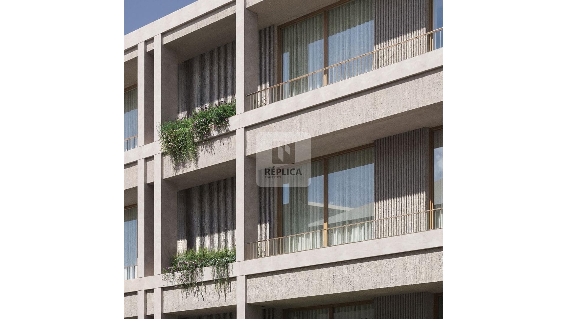Apartamento T2 moderno com varanda no Pinheiro Manso