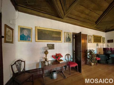 Propriedade de 3ha Casa Brasonada Século XVII em zona património mundial UNESCO, para VENDA
