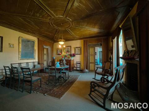 Propriedade de 3ha Casa Brasonada Século XVII em zona património mundial UNESCO, para VENDA