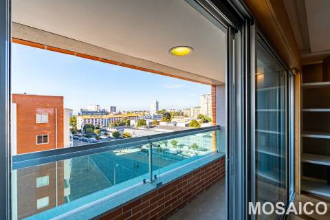 Apartamento T4 Venda em Ramalde,Porto