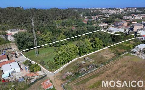 Terreno Misto T3 Venda em Serzedo e Perosinho,Vila Nova de Gaia