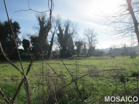 Terreno Misto T3 Venda em Serzedo e Perosinho,Vila Nova de Gaia