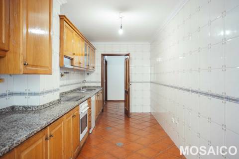Apartamento T2 Venda em Mafamude e Vilar do Paraíso,Vila Nova de Gaia