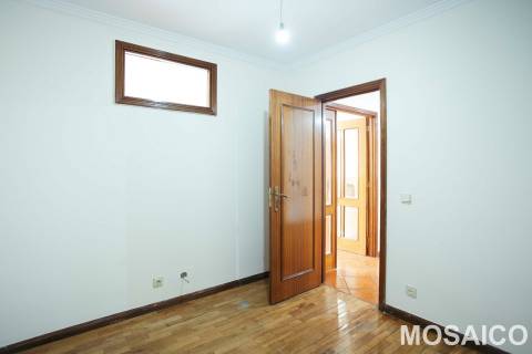 Apartamento T2 Venda em Mafamude e Vilar do Paraíso,Vila Nova de Gaia