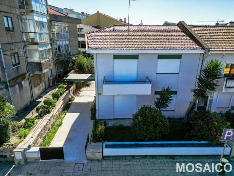 Moradia em Banda T6 Arrendamento em São Mamede de Infesta e Senhora da Hora,Matosinhos