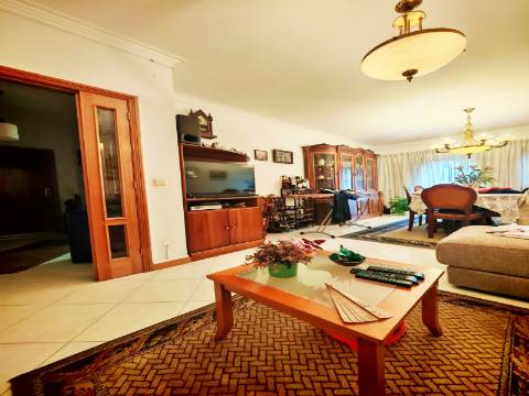 Apartamento T2 Venda em Gulpilhares e Valadares,Vila Nova de Gaia