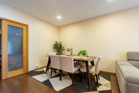 Apartamento T2 Venda em Mafamude e Vilar do Paraíso,Vila Nova de Gaia