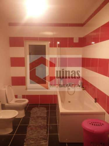 Moradia T3 com terreno e garagem, Abitureira