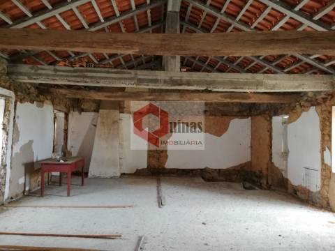 Moradia em Banda T0 Venda em Sabugal e Aldeia de Santo António,Sabugal