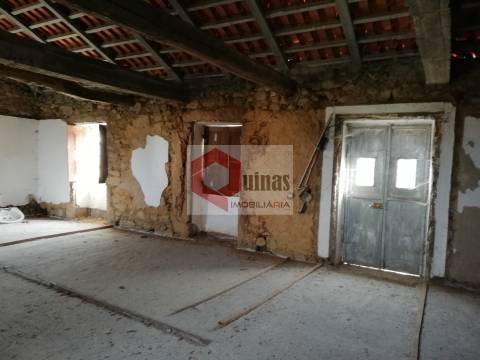 Moradia em Banda T0 Venda em Sabugal e Aldeia de Santo António,Sabugal