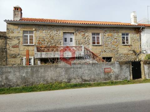 Moradia em Banda T0 Venda em Sabugal e Aldeia de Santo António,Sabugal
