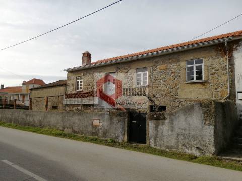 Moradia em Banda T0 Venda em Sabugal e Aldeia de Santo António,Sabugal