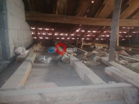 Moradia Isolada T2 Venda em Guarda,Guarda