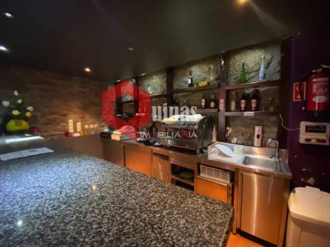 Café/Restaurante para VENDA na Rebolosa,Sabugal.