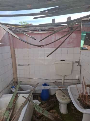 Imóvel devoluto para reconstrução na Abitureira, Sabugal, Guarda