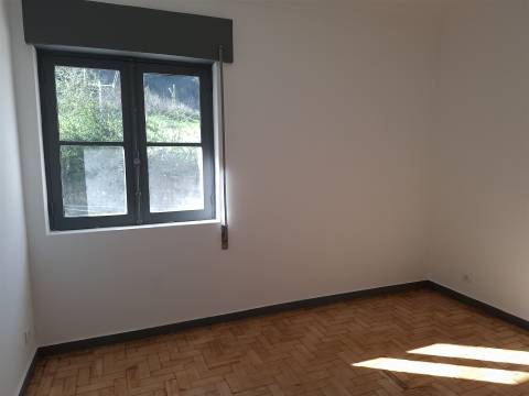 Venda Apartamento T2 junto ao Polo IV da UBI Covilhã