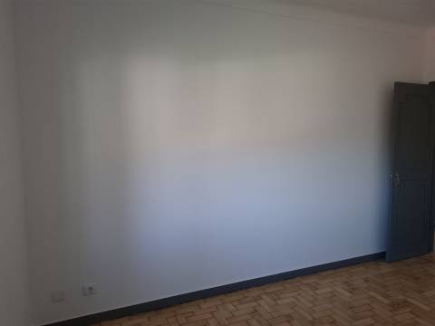 Venda Apartamento T2 junto ao Polo IV da UBI Covilhã