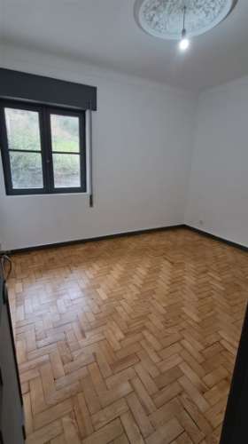 Venda Apartamento T2 junto ao Polo IV da UBI Covilhã