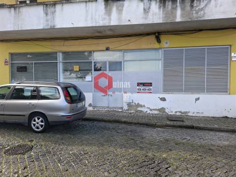 Arrendamento Loja junto ao Polo IV da UBI Covilhã