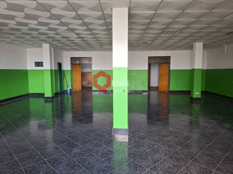 Arrendamento Loja junto ao Polo IV da UBI Covilhã